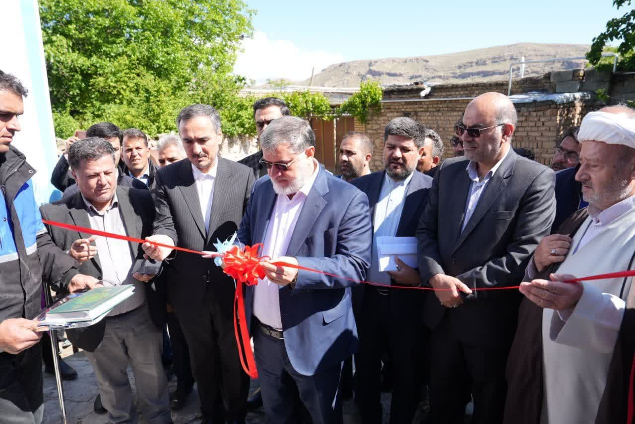 بهره براداری از پروژه آبرسانی مجتمع روستایی حمزیان چایپاره با حضور استاندار آذربایجانغربی + تصاویر
