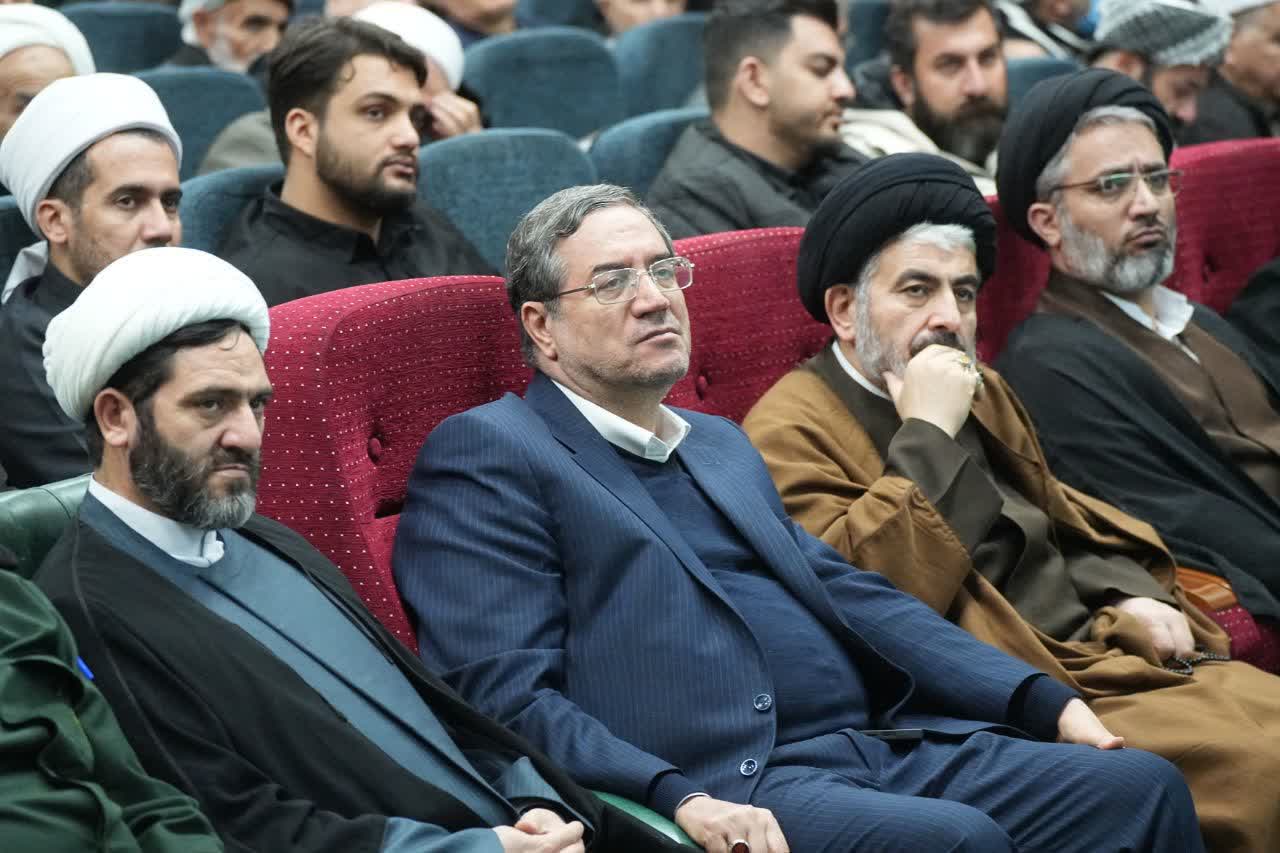 برگزاری همایش پرچم‌داران دین و اندیشه در مهاباد + تصاویر