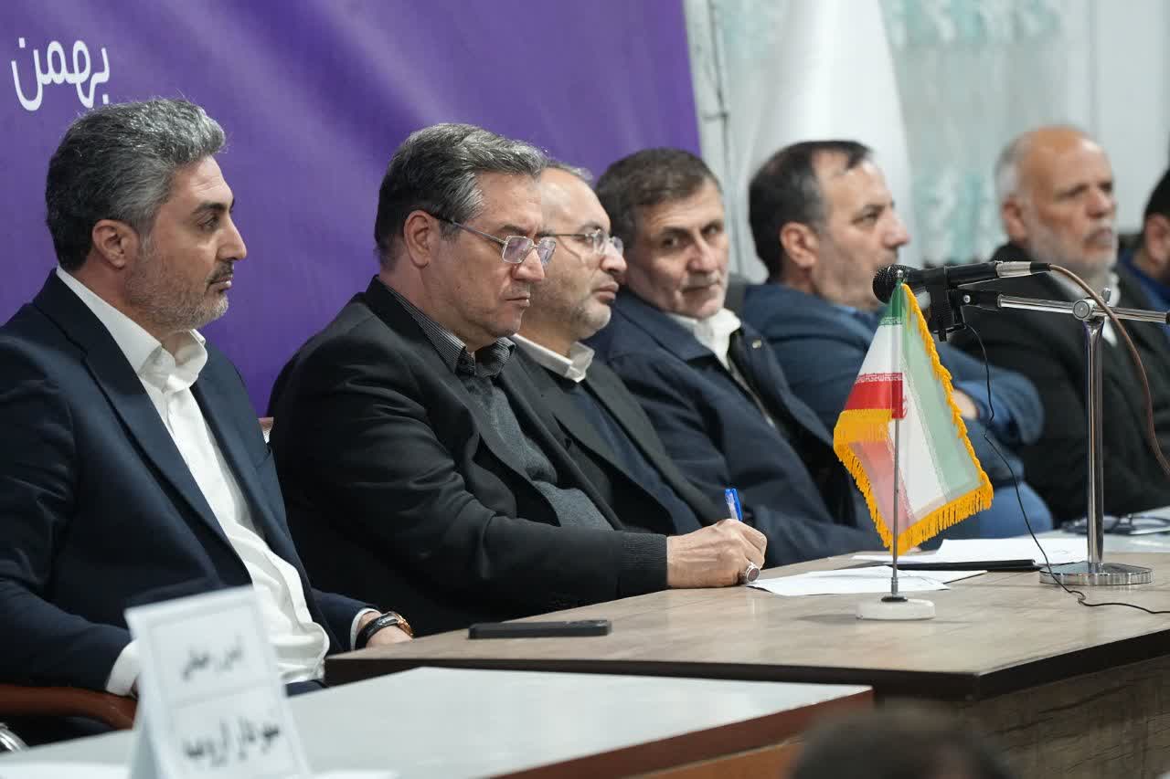 دیدار مردمی و محله‌محور استاندار آذربایجان‌غربی با اهالی محله الواج ارومیه + تصاویر