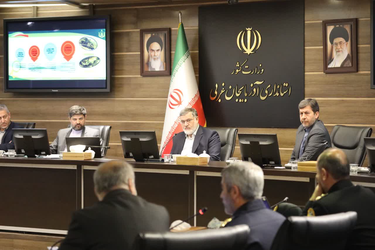 آلبوم تصویری / برگزاری جلسه شورای راهبری کاهش تصادفات و شورای هماهنگی ترافیک آذربایجانغربی