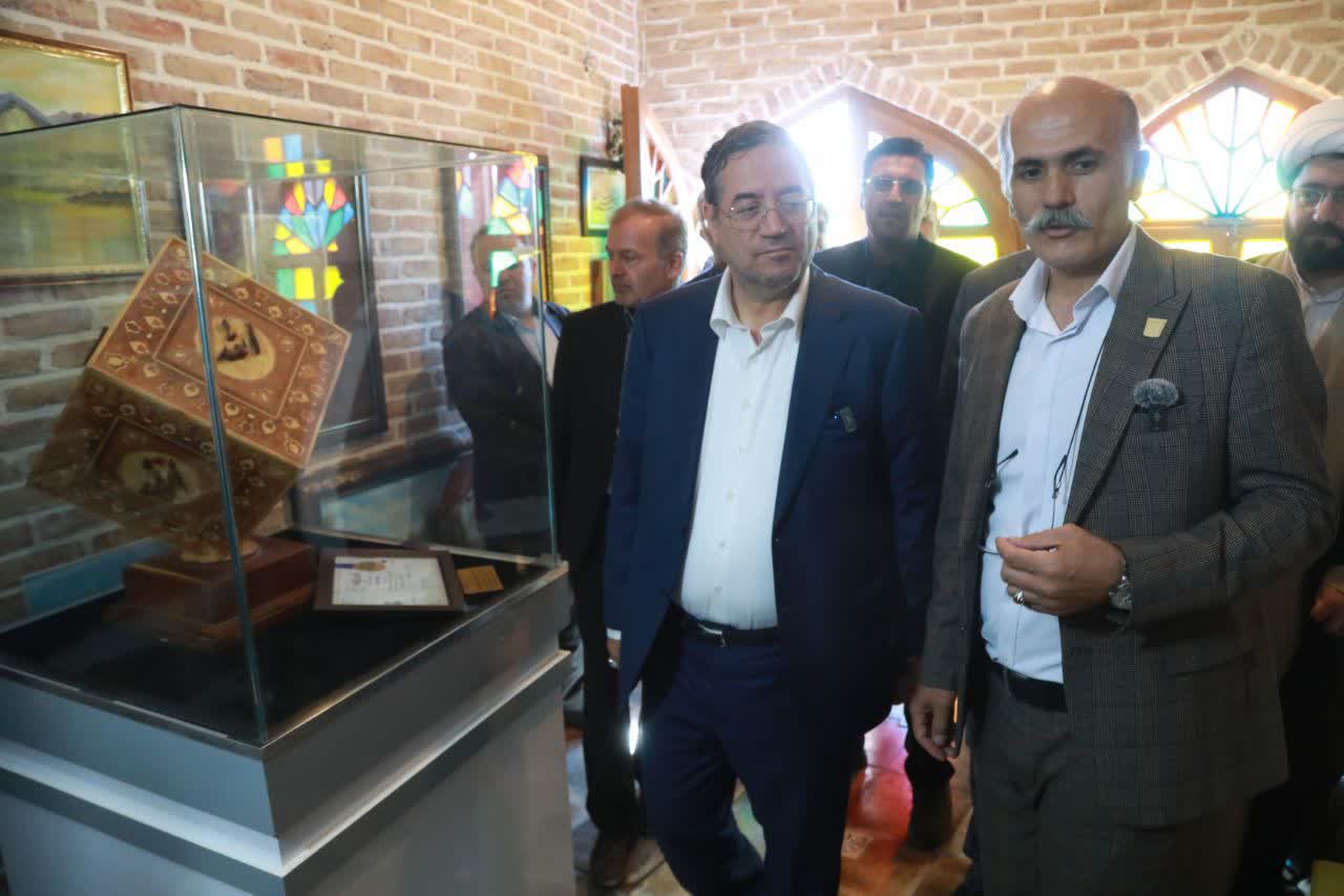 بازدید استاندار آذربایجانغربی از تپه تاریخی حسنلو نقده + تصاویر