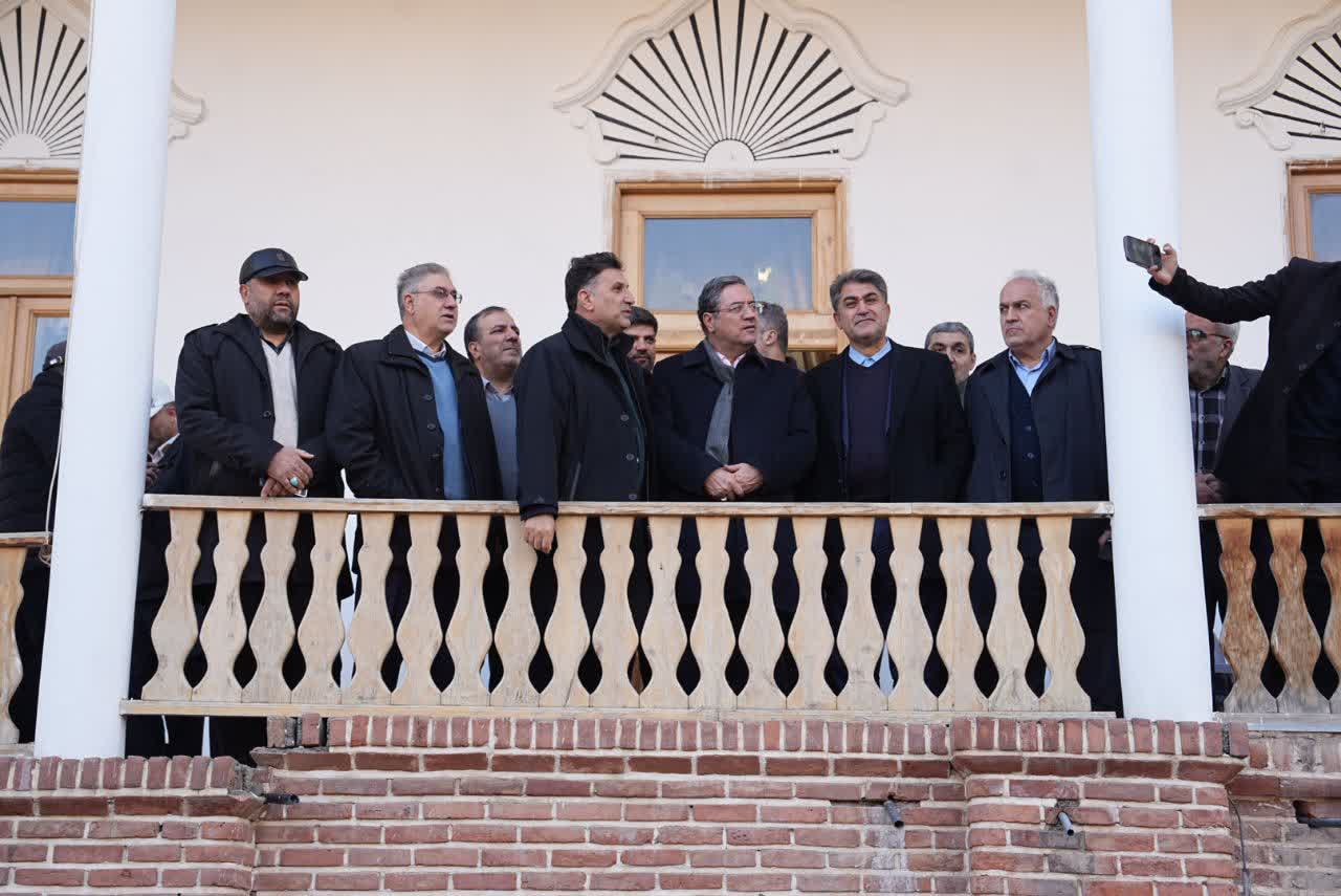 بازدید استاندار آذربایجان‌غربی از اماکن تاریخی شهر خوی + تصاویر