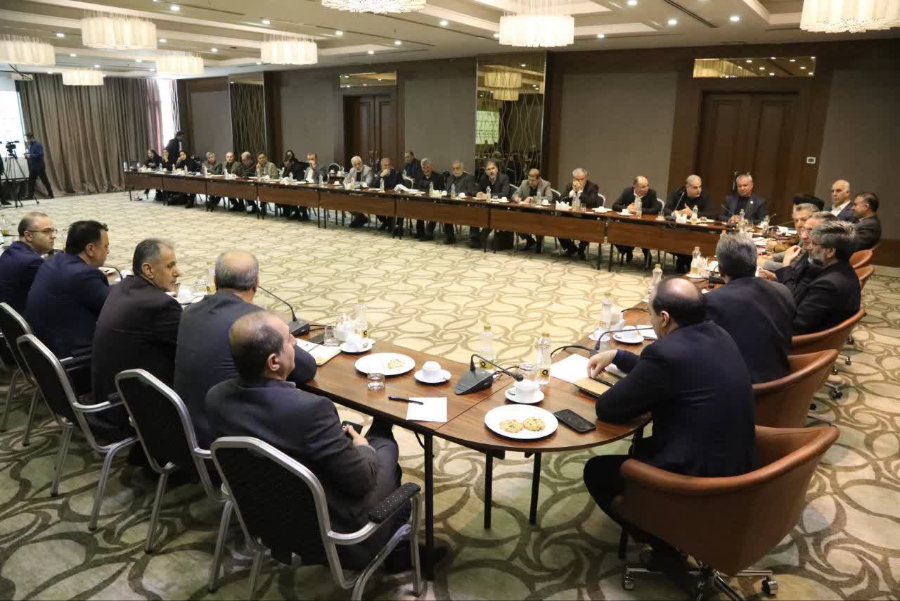 برگزاری نشست شورای گفت‌وگوی دولت و بخش خصوصی آذربایجان‌غربی + تصاویر