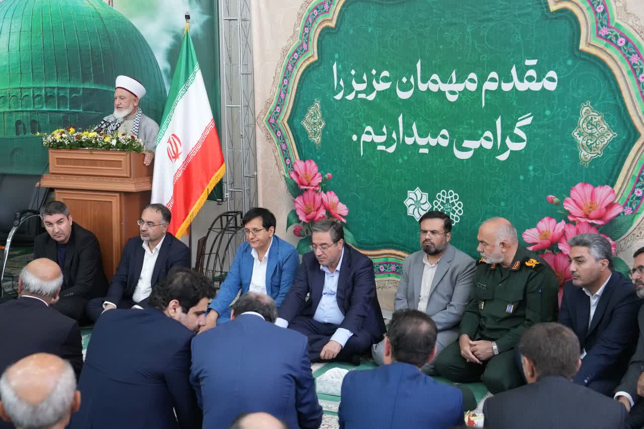 برگزاری آیین گرامیداشت هفته وحدت در ارومیه + تصاویر