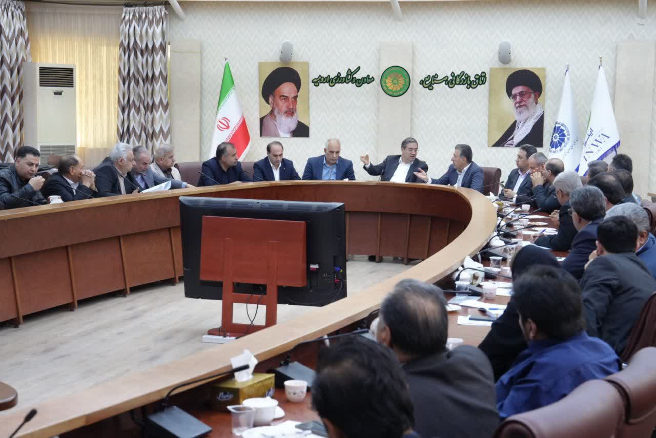 برگزاری جلسه بررسی مسائل و مشکلات فعالان اقتصادی در حوزه آرد + تصاویر