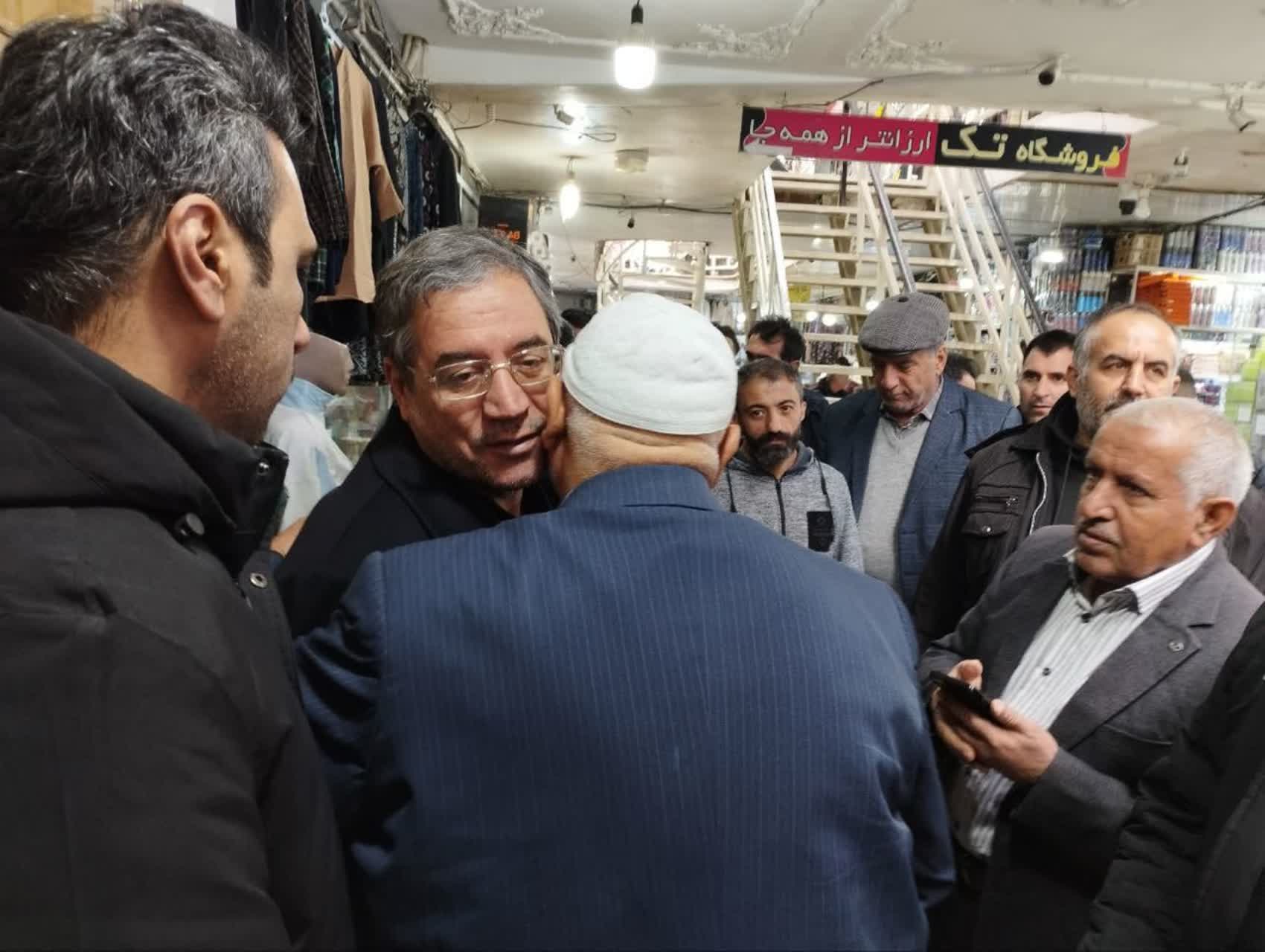 بازدید استاندار آذربایجان‌غربی از بازار ارومیه + تصاویر