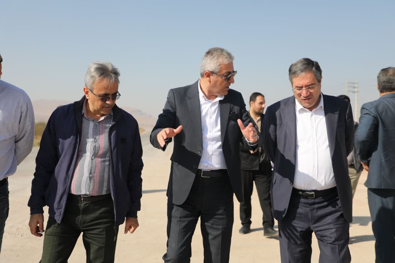 بازدید استاندار آذربایجانغربی از عملیات راهسازی محور سهراهی دارلک تا ترشکان + تصاویر