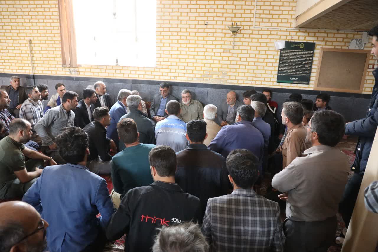 آلبوم تصویری / بازدید استاندار آذربایجانغربی از روند آواربرداری و بازسازی مناطق زلزلهزده شهرستان خوی