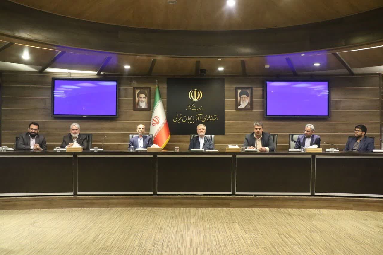 آلبوم تصویری / برگزاری آیین معارفه مدیر کل امور اداری و مالی استانداری آذربایجانغربی