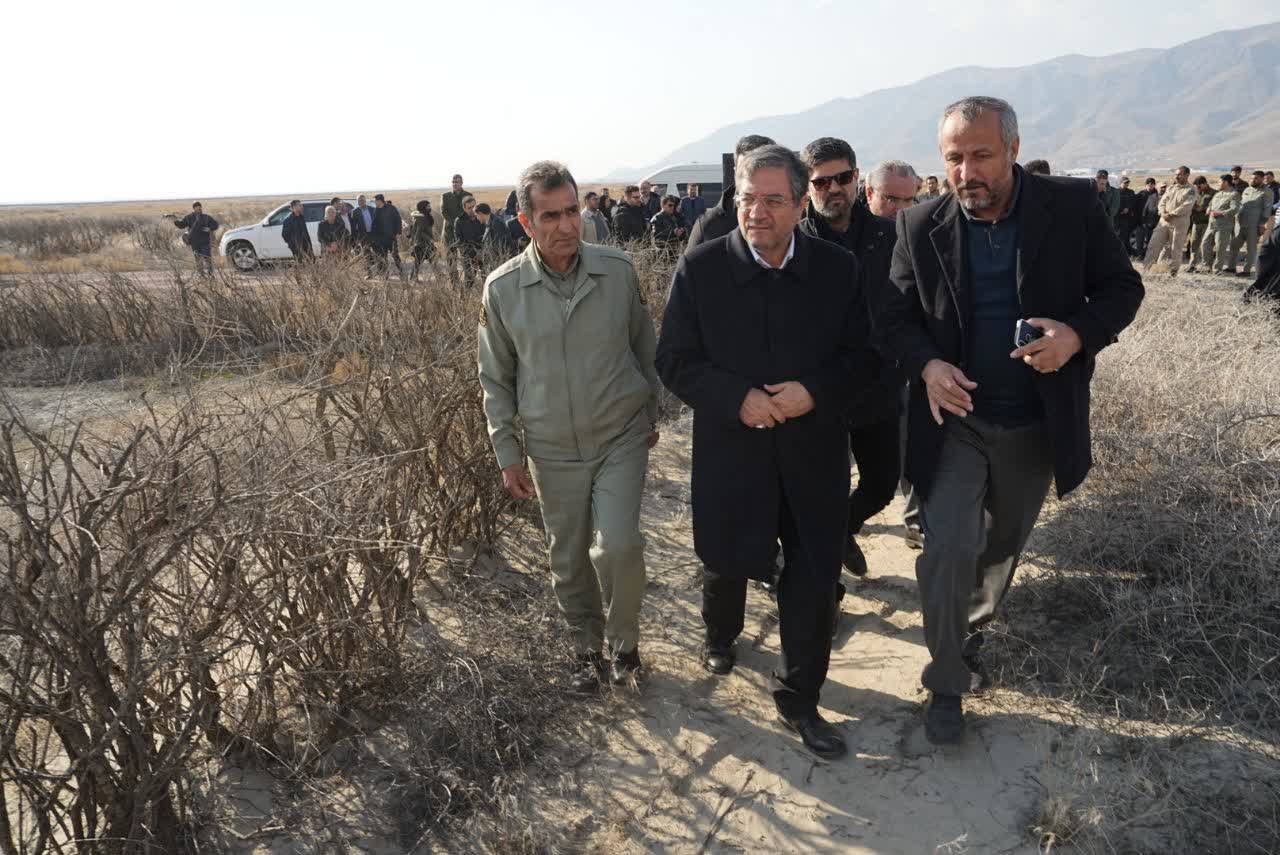 بازدید دبیر کارگروه ملی نجات دریاچه ارومیه از سایت تثبیت جبل کندی + تصاویر