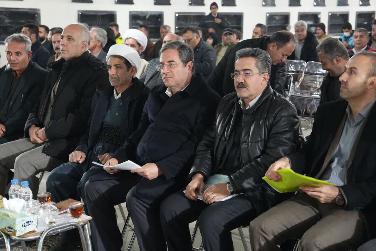 برگزاری آیین افتتاح طرح توسعه زنجیره یکپارچه تولید گوشت مرغ در شهرستان بوکان + تصاویر