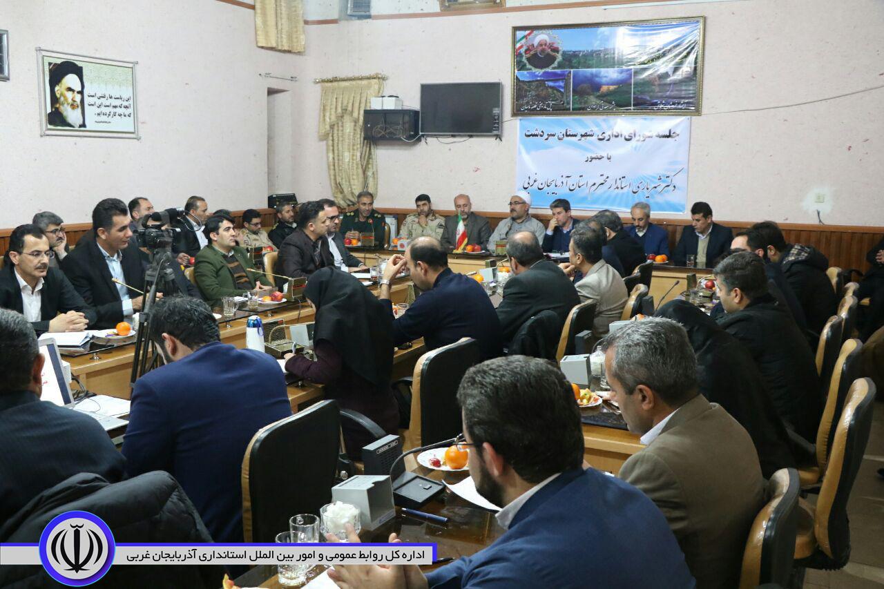 استاندار آذربایجان غربی : مردم ایران به امنیت به عنوان بزرگترین سرمایه نگاه می کنند