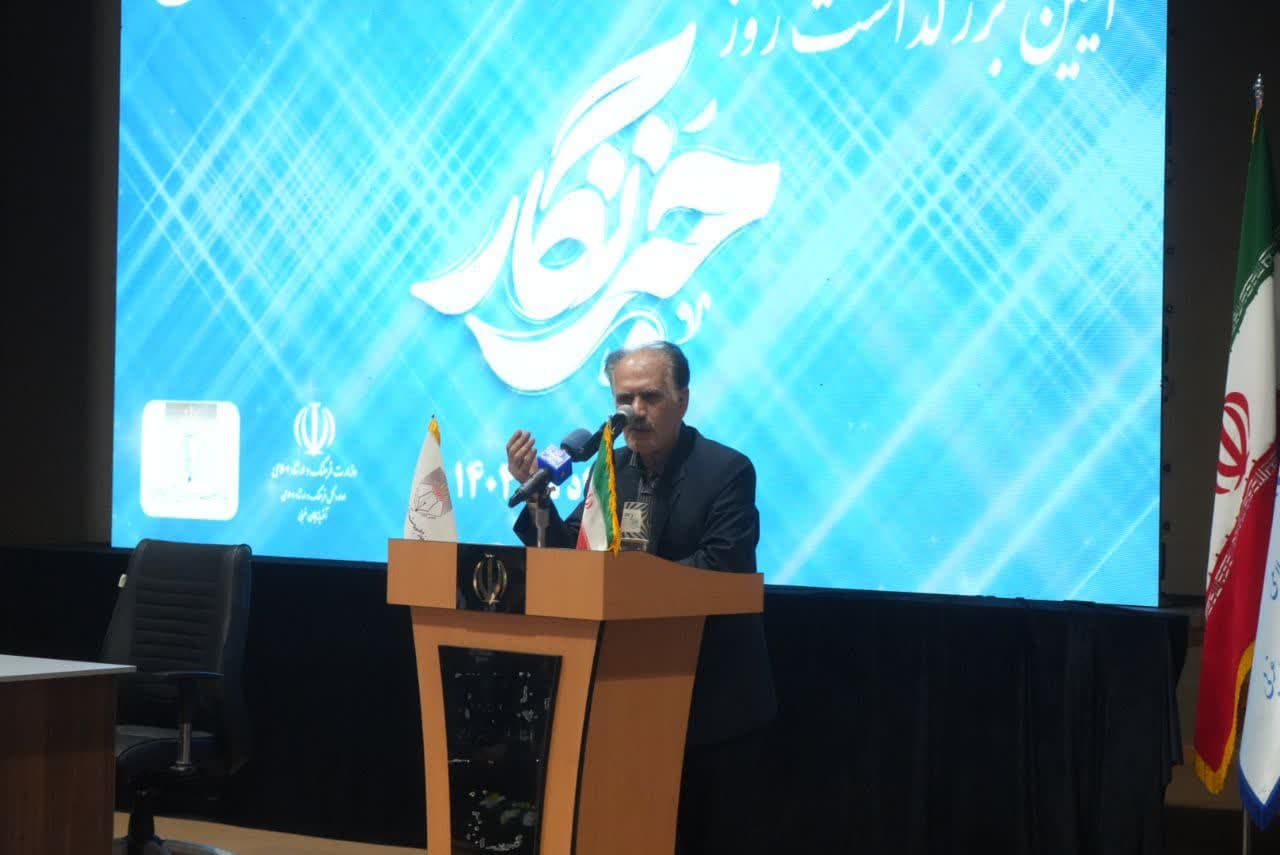 آلبوم تصویری / برگزاری آیین بزرگداشت روز خبرنگار در ارومیه