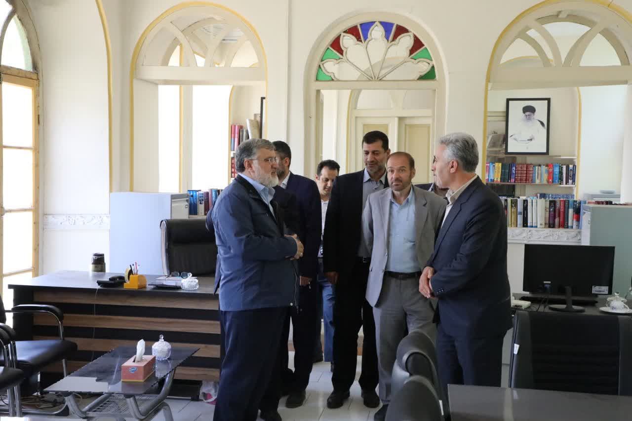 بازدید استاندار آذربایجانغربی از خانه انصاری ارومیه + تصاویر