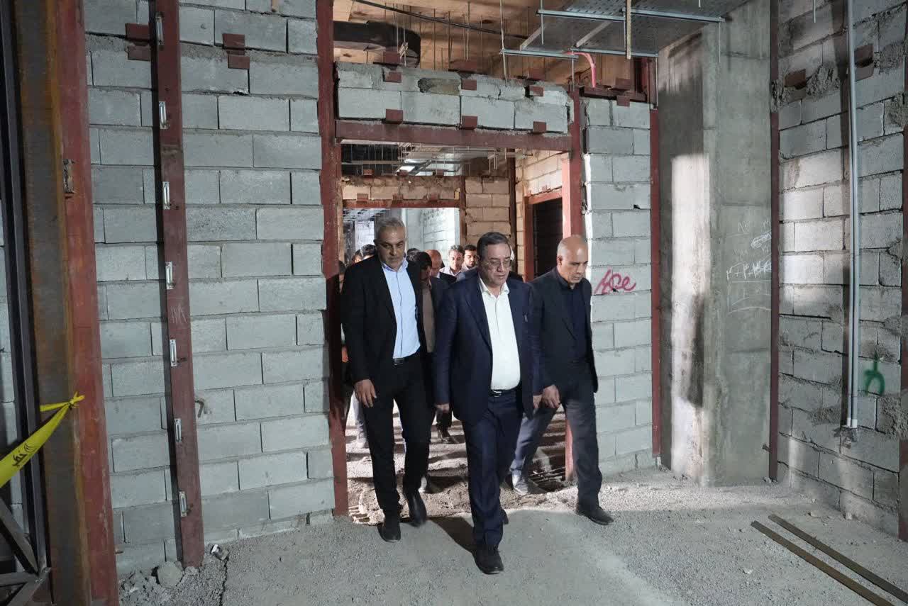 دستور استاندار آذربایجانغربی برای رفع موانع احداث بیمارستان سلماس + تصاویر