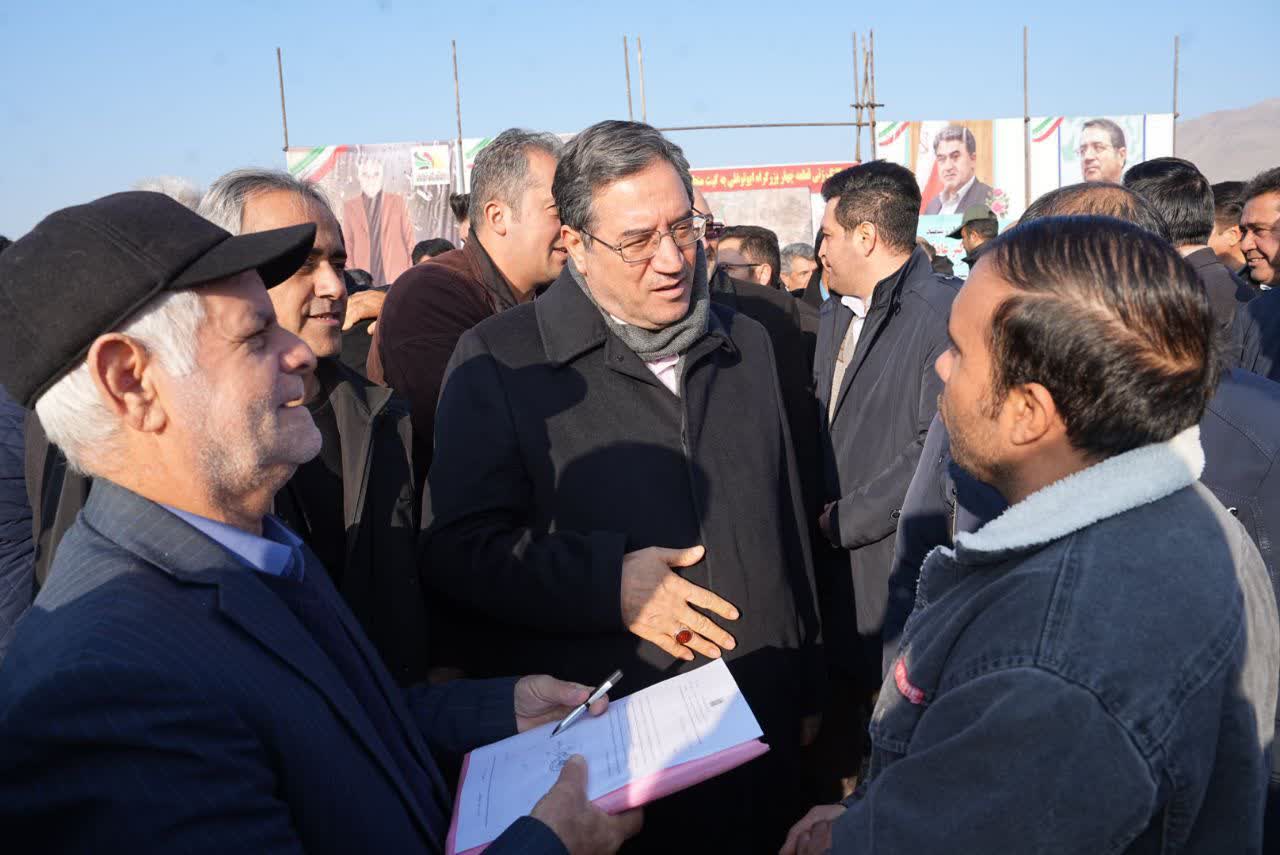 برگزاری آیین آغاز عملیات اجرایی قطعه 4 محور ایواوغلی - گیت منطقه آزاد ماکو + تصاویر