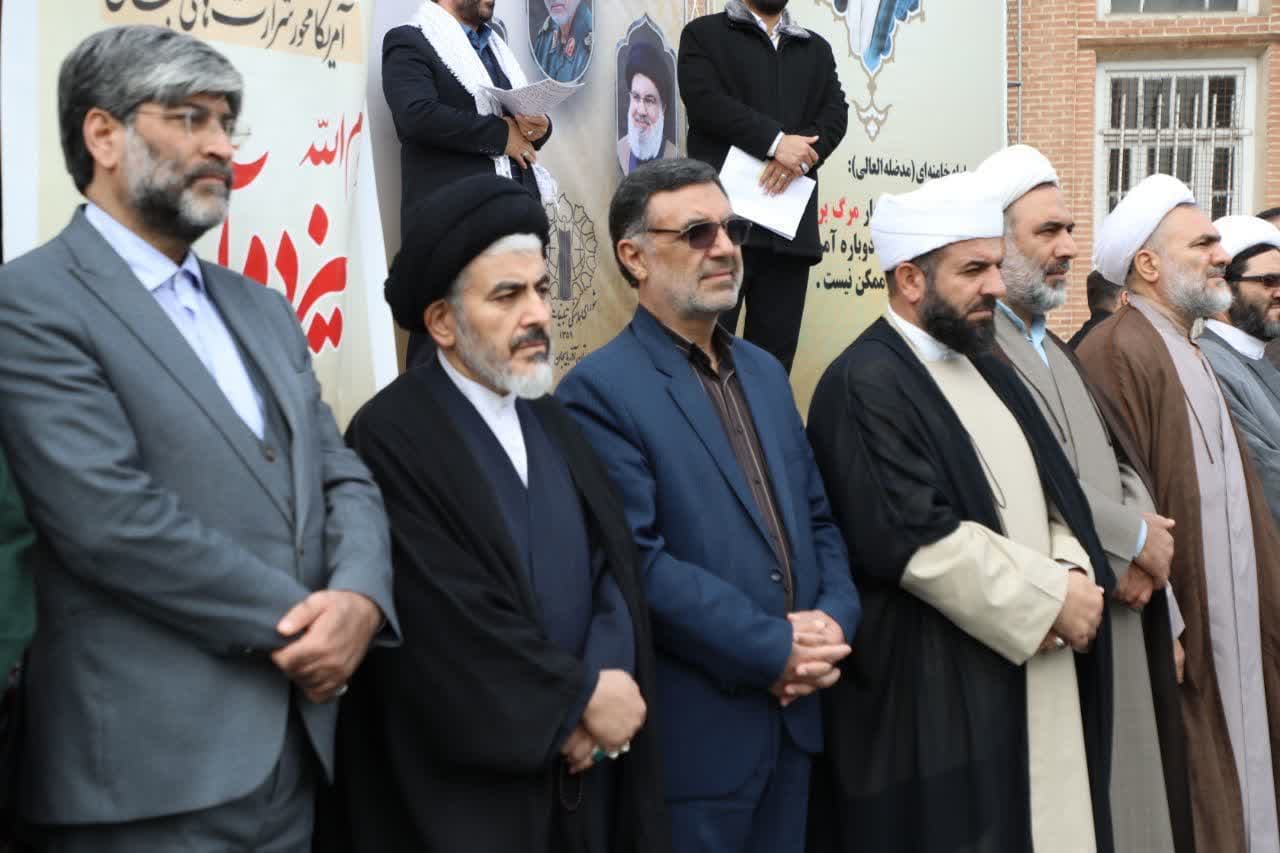 آلبوم تصویری / برگزاری راهپیمایی یوم الله 13 آبان و روز ملی مبارزه با استکبار جهانی در ارومیه