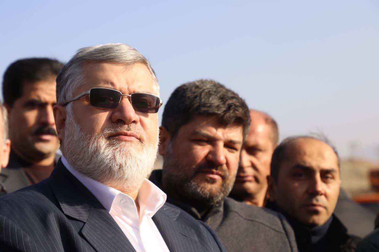 آلبوم تصویری / بازدید دبیر کارگروه ملی نجات دریاچه ارومیه از روند عملیات اجرایی کانال بادین آباد