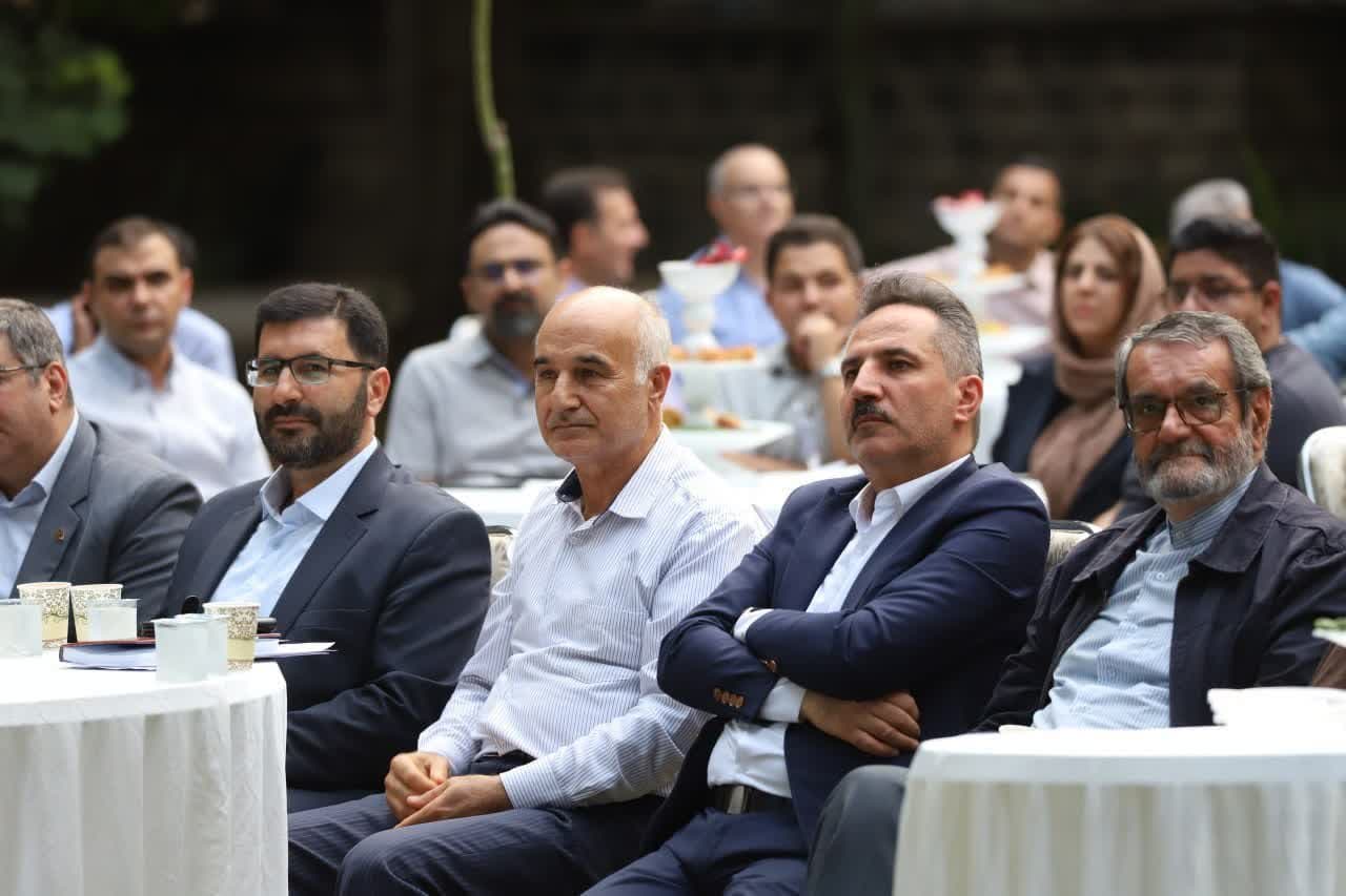 رفع چالشهای اقتصادی آذربایجانغربی با رویکرد دانشبنیان در پردیس علم و فناوری دانشگاه ارومیه