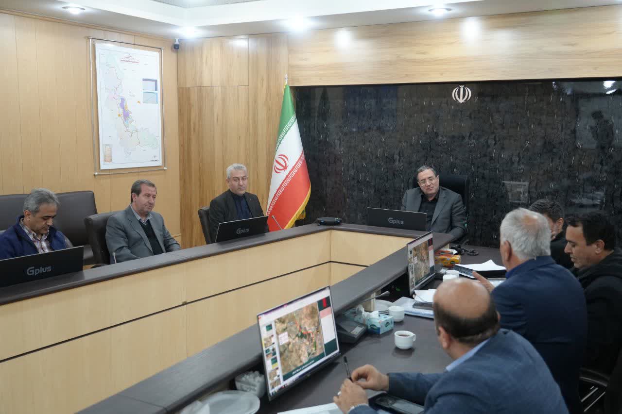 برگزاری جلسه بررسی آخرین وضعیت پروژه سه‌راهی ایواوغلی تا گیت ورودی منطقه آزاد ماکو + تصاویر