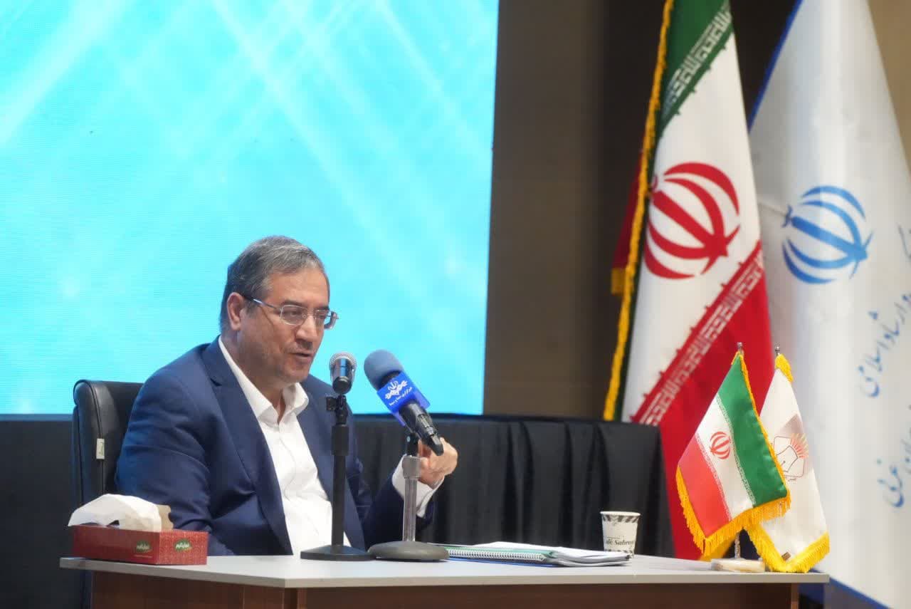 آلبوم تصویری / برگزاری آیین بزرگداشت روز خبرنگار در ارومیه