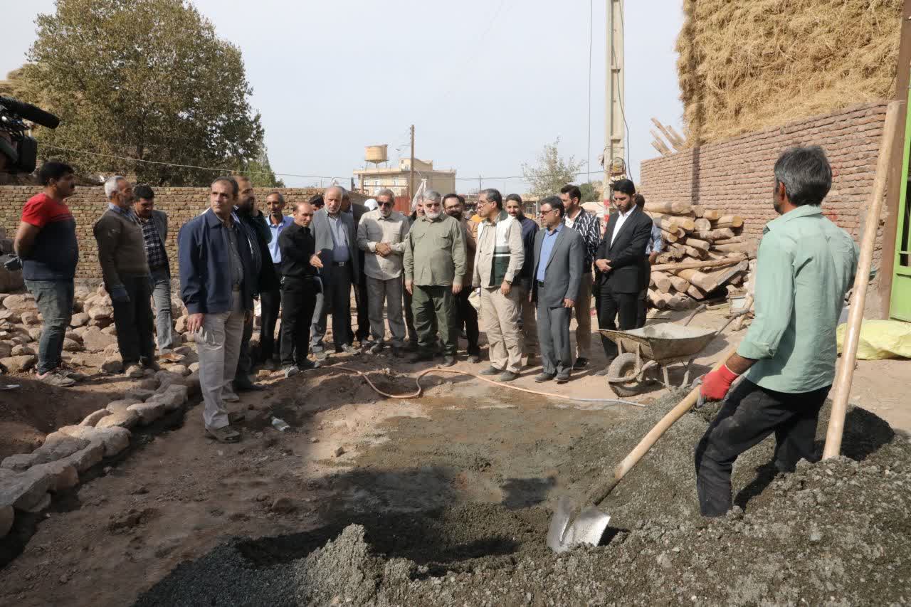 آلبوم تصویری / بازدید استاندار آذربایجانغربی از روند آواربرداری و بازسازی مناطق زلزلهزده شهرستان خوی
