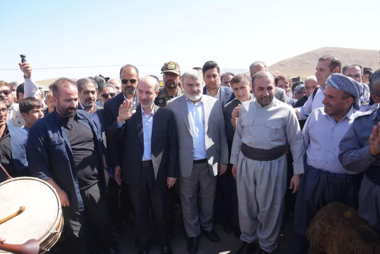 آلبوم تصویری / بهرهبرداری از شبکه آبیاری تحت فشار جلدیان و سرو کانی پیرانشهر