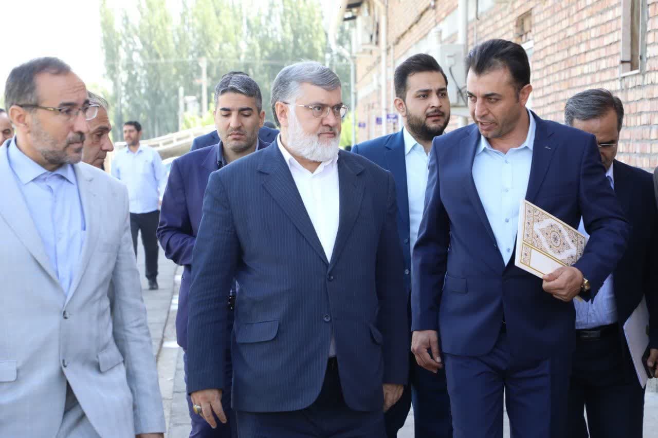 بازدید استاندار آذربایجان غربی از واحدهای تولیدی و صنعتی شهرستان میاندوآب + تصاویر