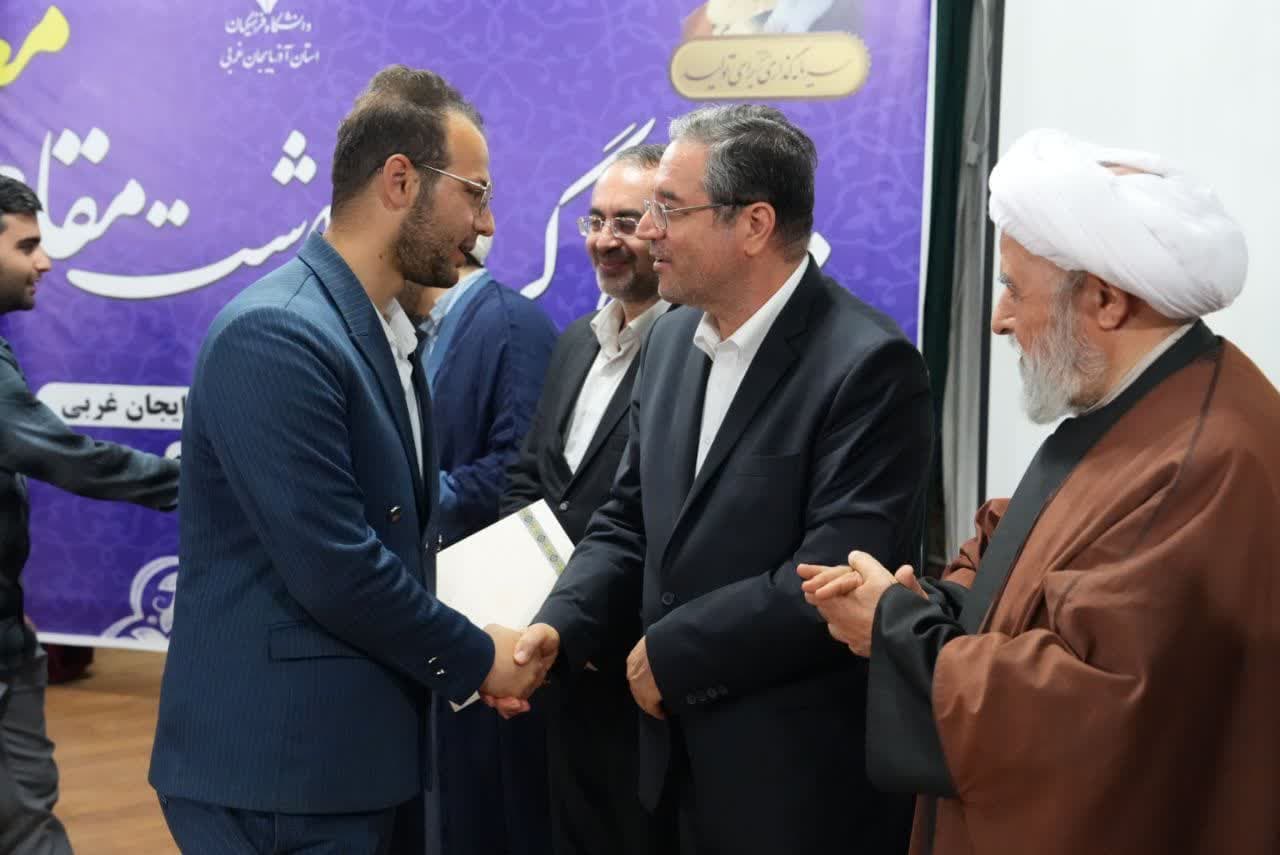 آلبوم تصویری / حضور استاندار آذربایجانغربی در آیین گرامیداشت مقام معلم در دانشگاه فرهنگیان