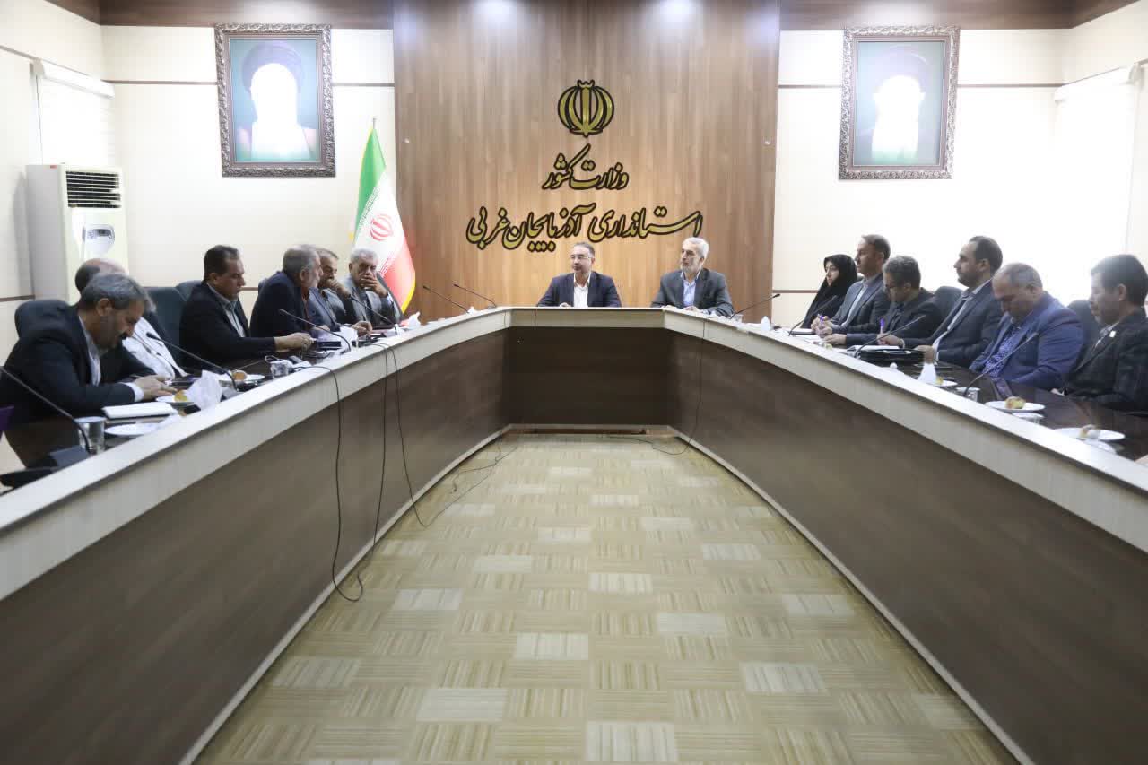 از پیشنهادات احزاب برای توسعه آذربایجانغربی استقبال میکنیم