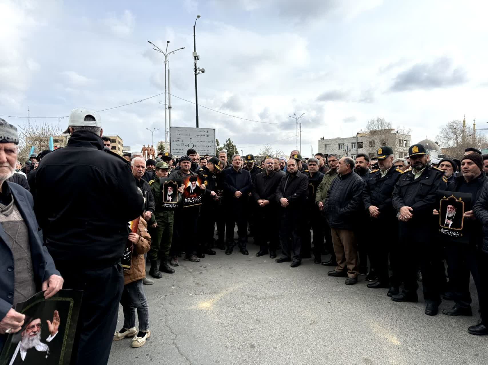 برگزاری آیین شهادت حضرت امام خامنه‌ای (قدس سره) و تشییع پیکر مطهر شهدای انتظامی آذربایجان‌غربی + تصاویر