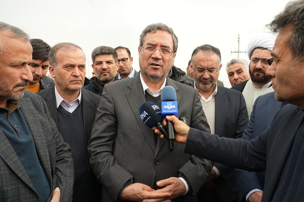 بازدید استاندار آذربایجان‌غربی از پروژه مرکز لجستیک و بندر خشک شهرستان نقده + تصاویر