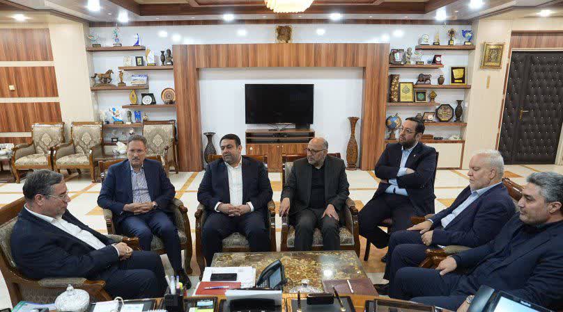 دیدار مدیرعامل بانک ملی و معاون وزیر اقتصادی و دارایی با استاندار آذربایجان‌غربی + تصاویر