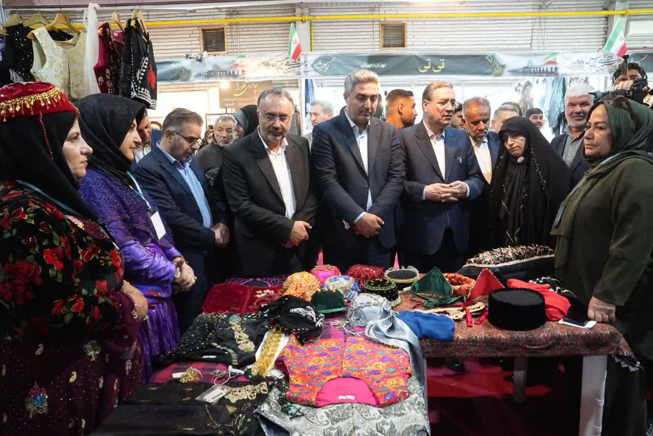 تأکید استاندار آذربایجانغربی بر حمایت از تولید داخلی و معرفی ظرفیتهای بومی