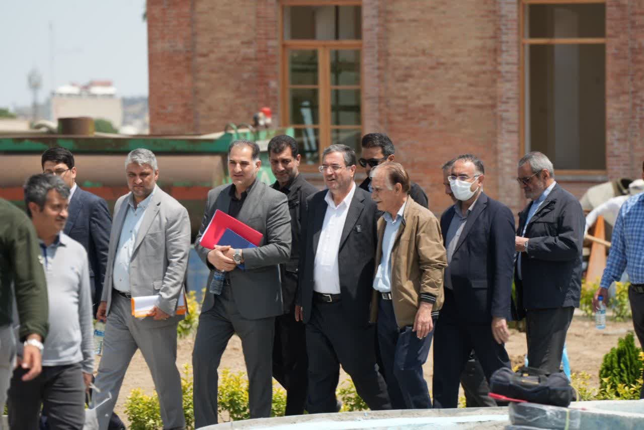 آلبوم تصویری / بازدید استاندار آذربایجانغربی از روند آمادهسازی ساختمان مرکز خدمات سرمایهگذاری استان