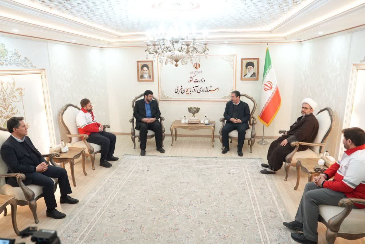 دیدار رئیس هلال احمر کشور با استاندار آذربایجانغربی + تصاویر