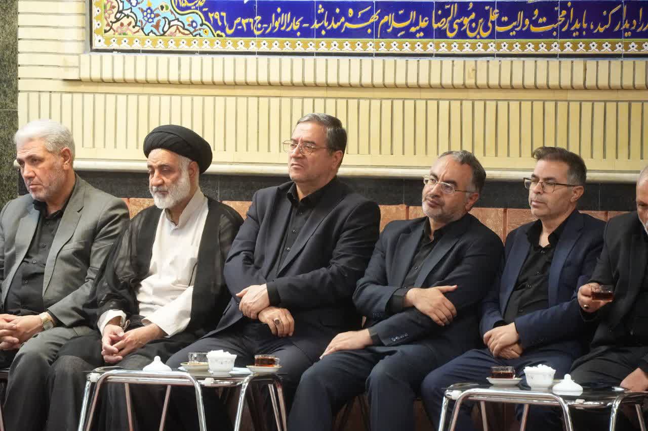 حضور استاندار آذربایجانغربی در آیین عزاداری حسینیه اعظم حضرت علی بن موسیالرضا (ع) ارومیه + تصاویر