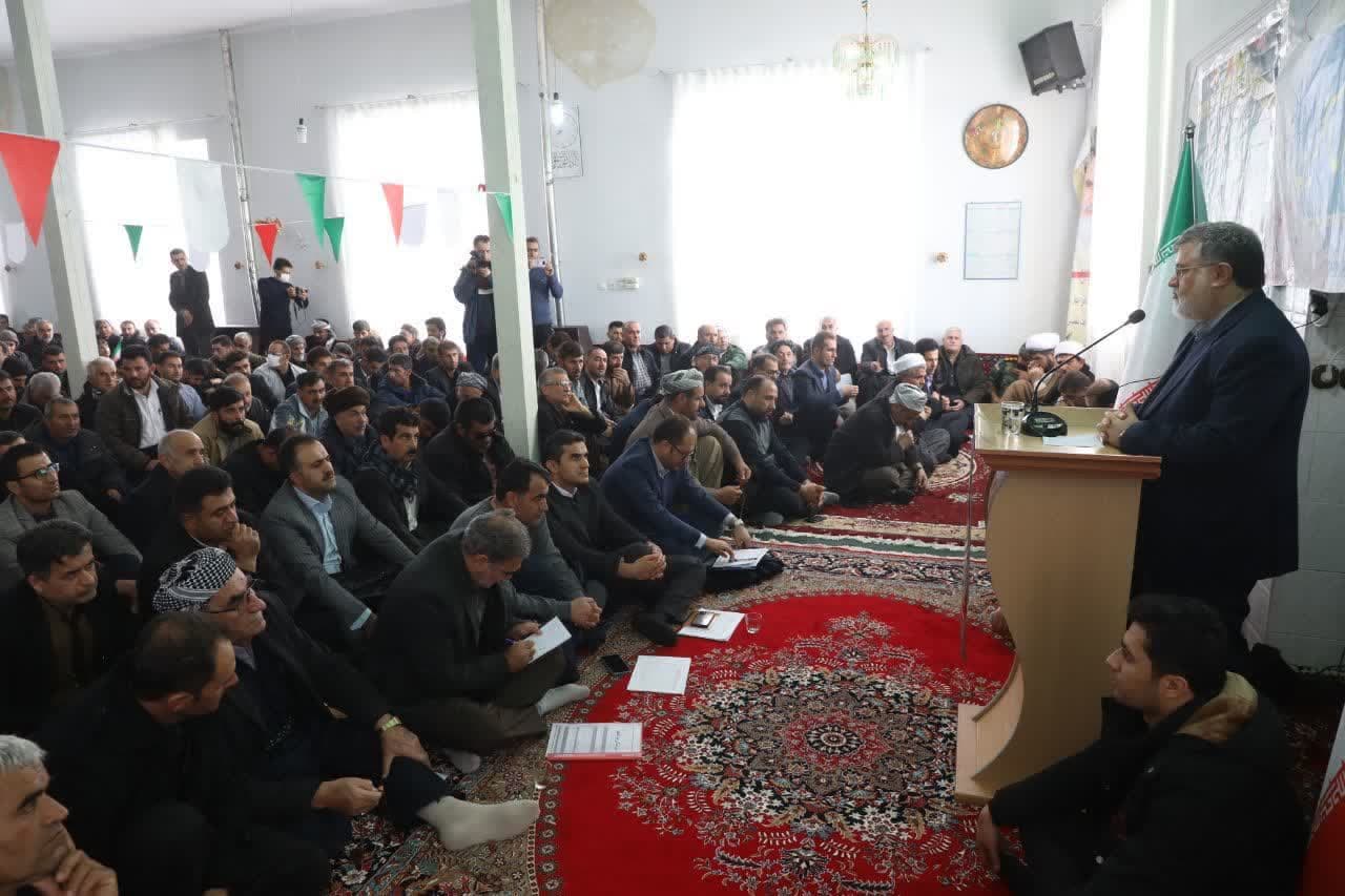 آلبوم تصویری / حضور استاندار آذربایجانغربی در شهر لاجان شهرستان پیرانشهر