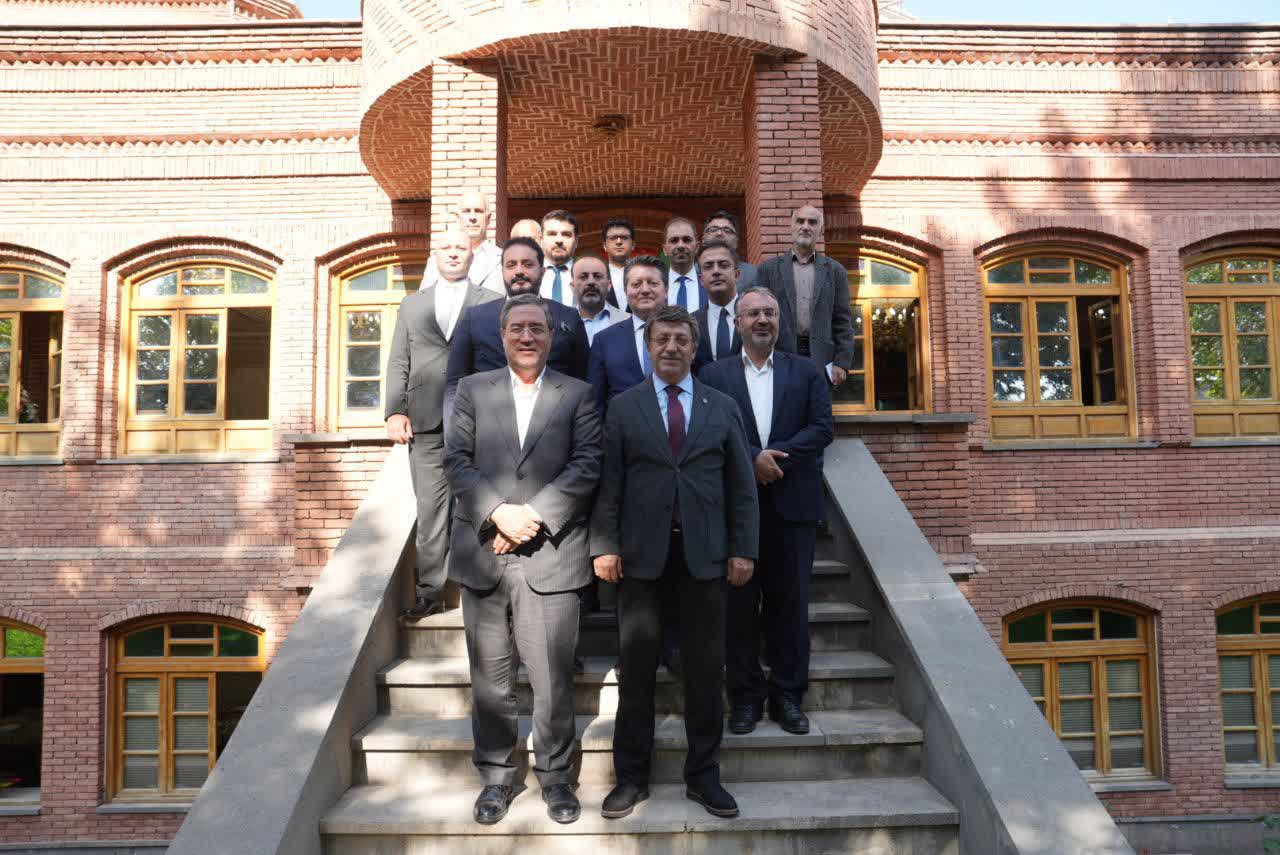 آلبوم تصویری / دیدار رئیس گروه دوستی پارلمانی ترکیه و ایران با استاندار آذربایجانغربی