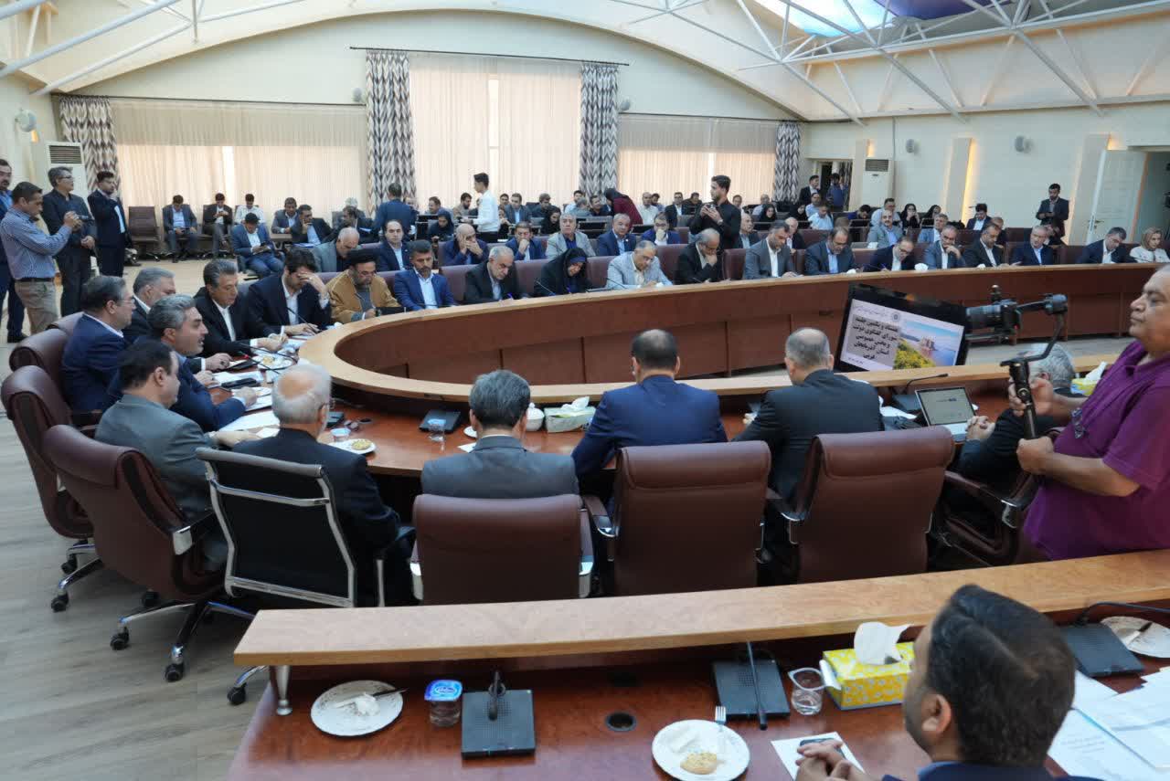 آلبوم تصویری / برگزاری جلسه شورای گفتگوی دولت و بخش خصوصی آذربایجانغربی