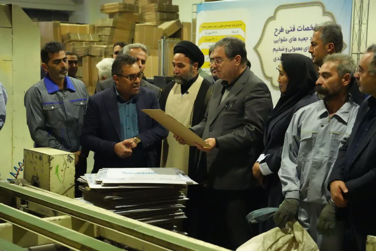 برگزاری آیین افتتاح واحد تولیدی کارتنسازی در ارومیه + تصاویر