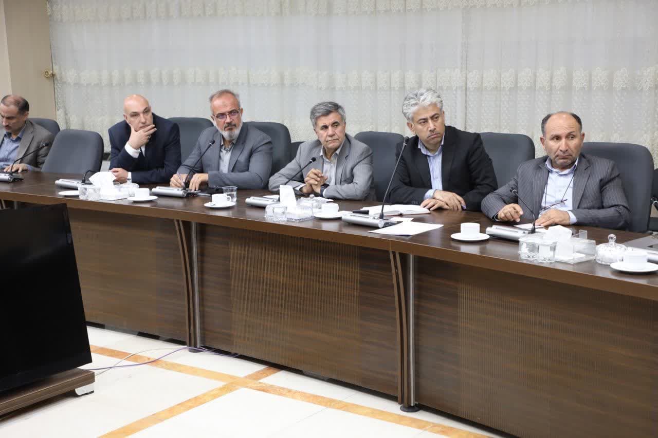 آلبوم تصویری / دیدار دستیار وزیر و مدیرکل مدیترانه و شرق اروپا وزارت امور خارجه با جمعی از فعالین اقتصادی آذربایجان غربی