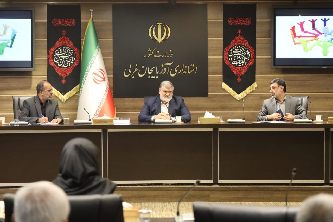 آلبوم تصویری / نشست استاندار آذربایجانغربی غربی با مدیران سازمانهای مردم نهاد فعال استان