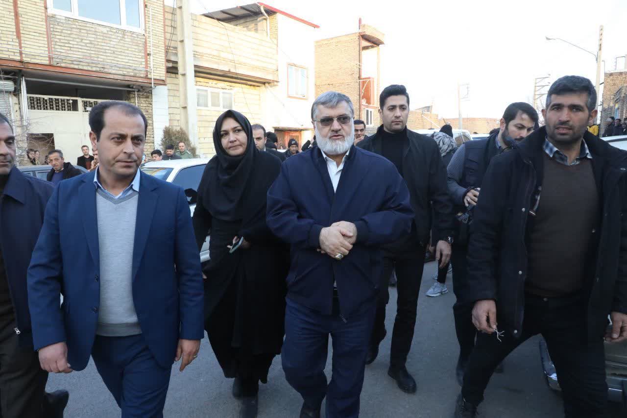 آلبوم تصویری / بازدید استاندار آذربایجانغربی و رئیس سازمان مدیریت بحران کشور از مناطق زلزله زده شهرستان خوی