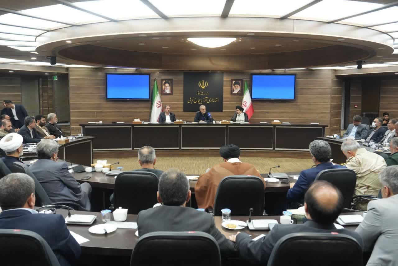 آلبوم تصویری / برگزاری نشست هماهنگی برای همایش سرمایهگذاری در آذربایجانغربی