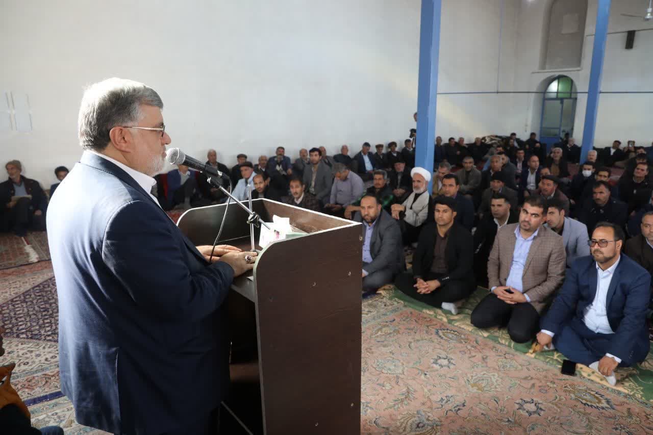 آلبوم تصویری / حضور استاندار آذربایجانغربی در جمع مردم شهر یولاگلدی شهرستان شوط