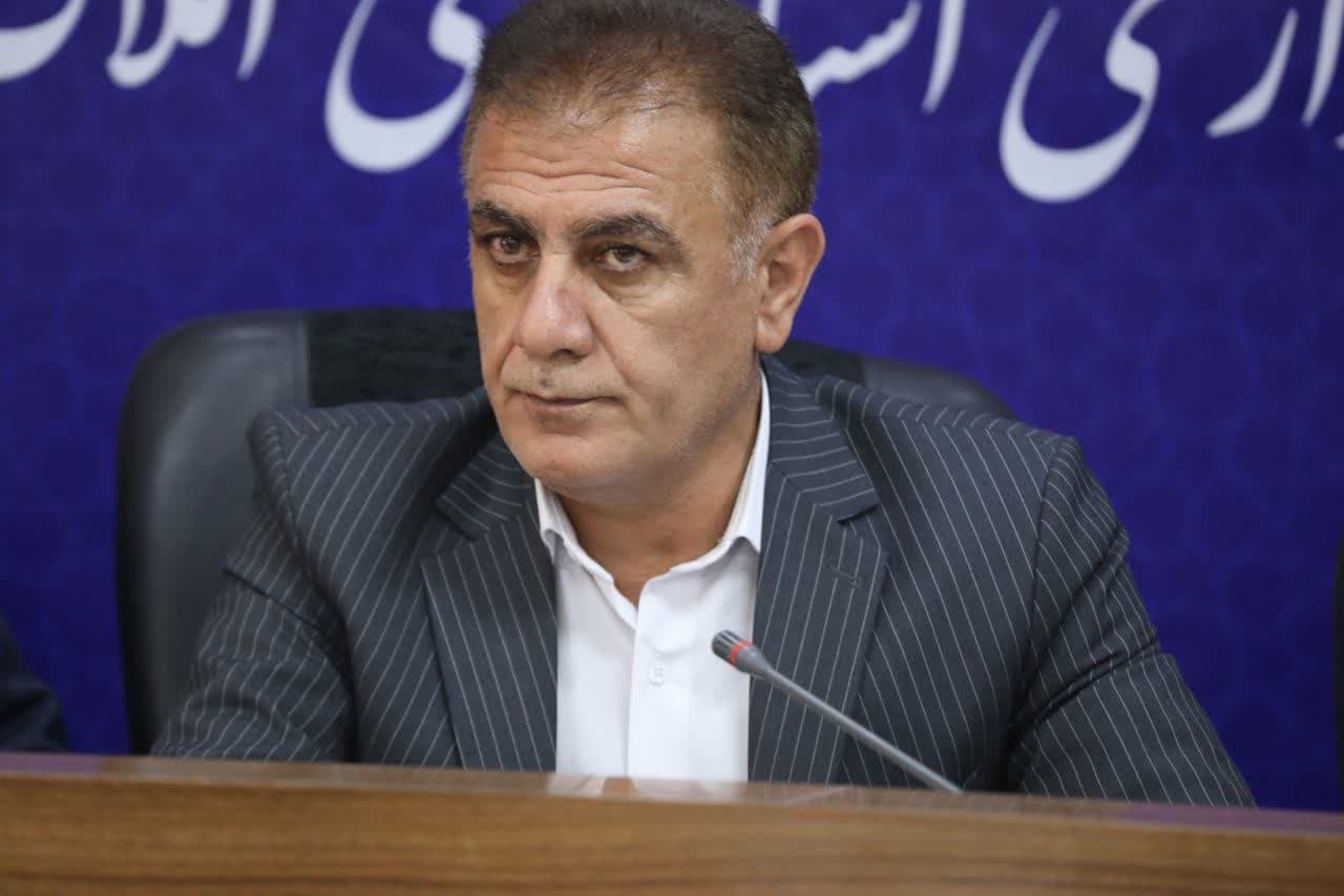 برگزاری مراسم واگذاری اسناد تمامی املاک مصادره شده توسط خاندان پهلوی در شاهین دژ به مردم + تصاویر