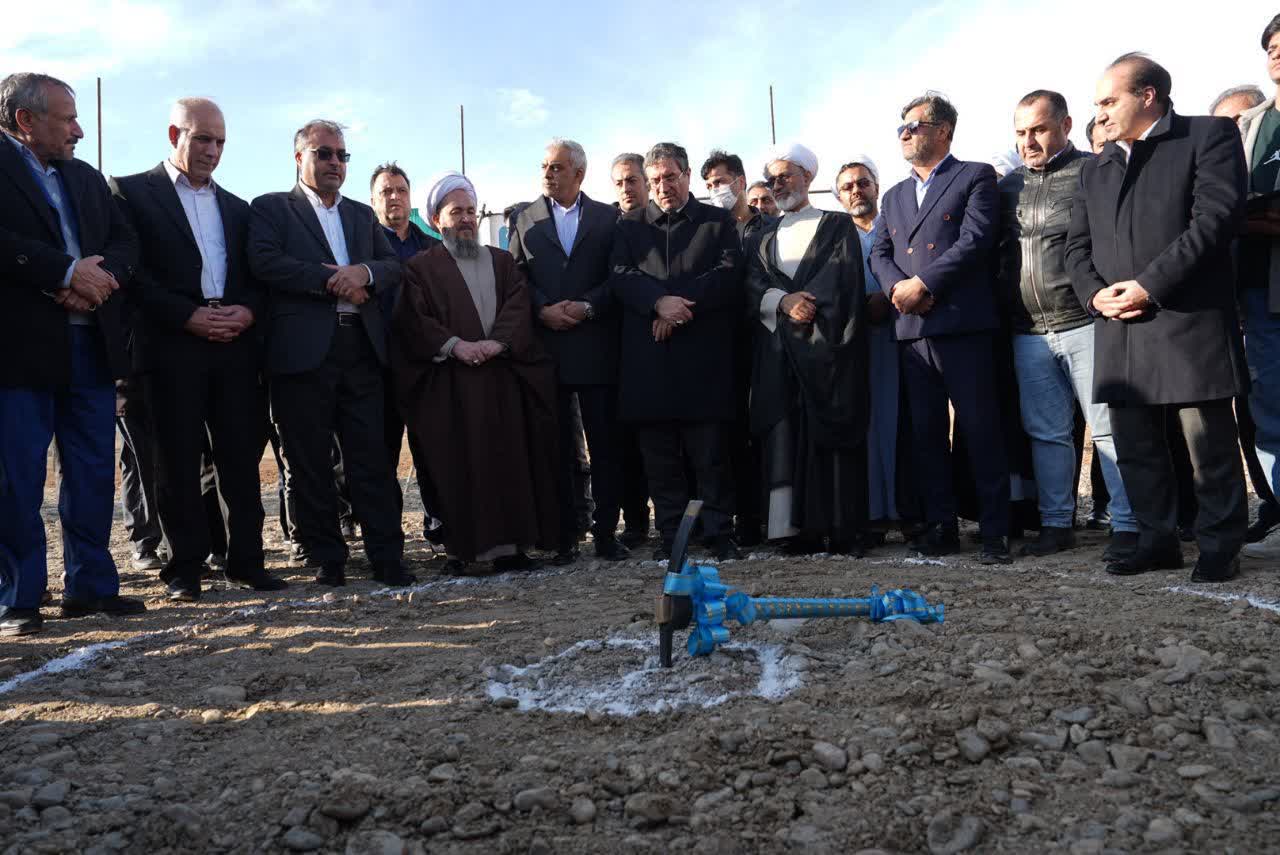 آغاز عملیات اجرایی احداث کشتارگاه صنعتی شاهین‌دژ + تصاویر