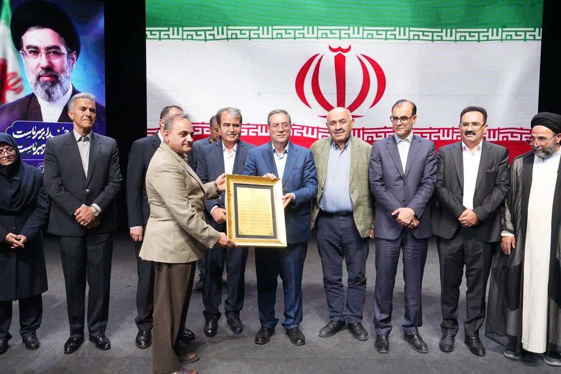 آلبوم تصویری / تجلیل از جهادگران صنعت و معدن آذربایجان‌غربی