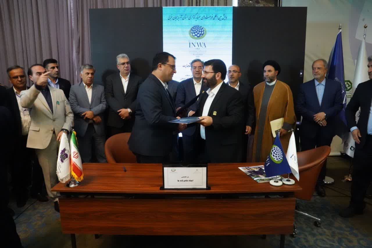 آلبوم تصویری / برگزاری آیین انعقاد تفاهمنامههای همایش بینالمللی سرمایهگذاری آذربایجانغربی "اینوا"